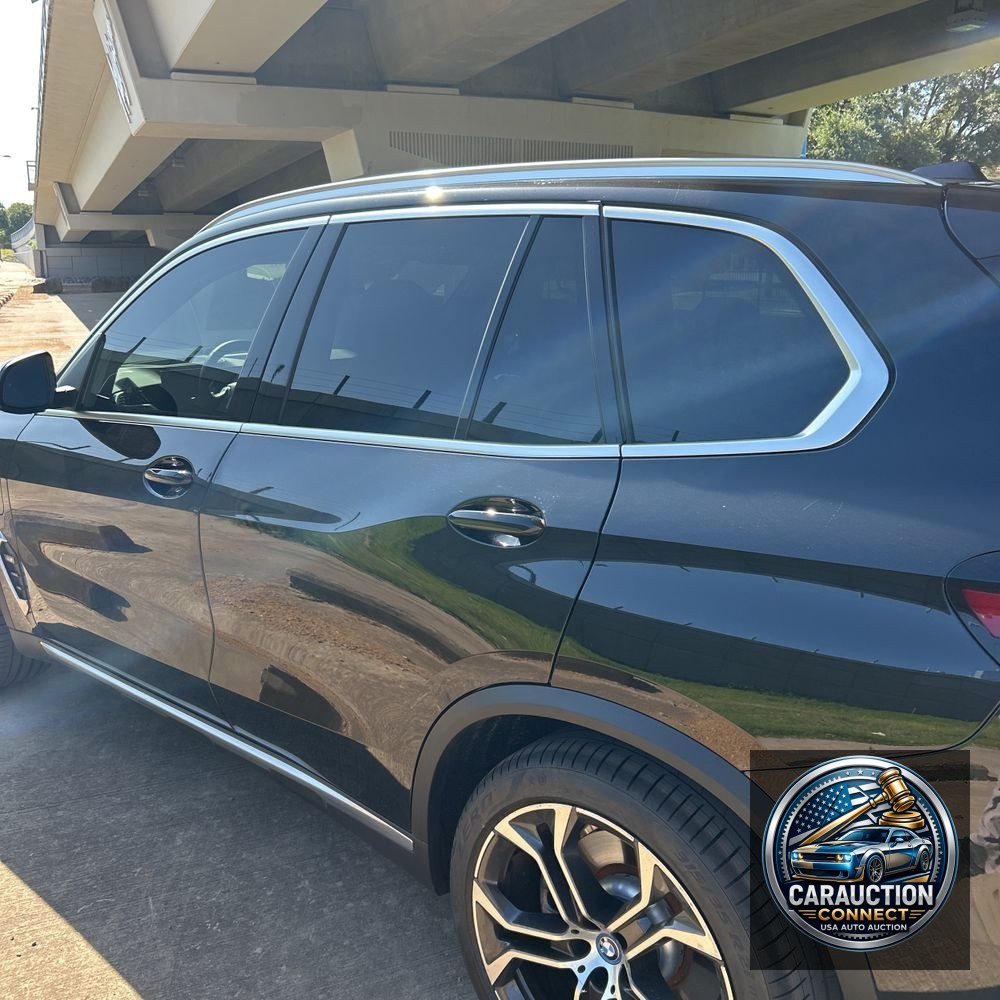 2024 BMW X5 xDrive50e