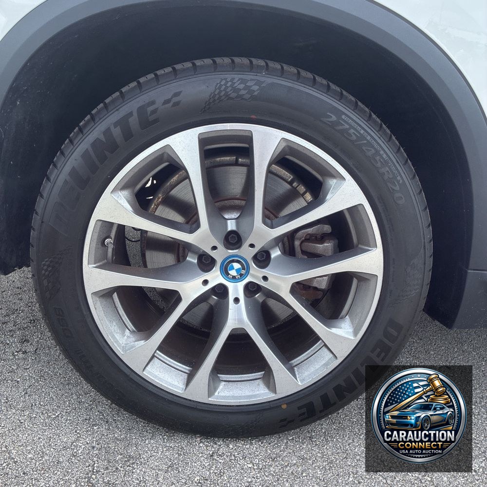 2024 BMW X5 xDrive50e