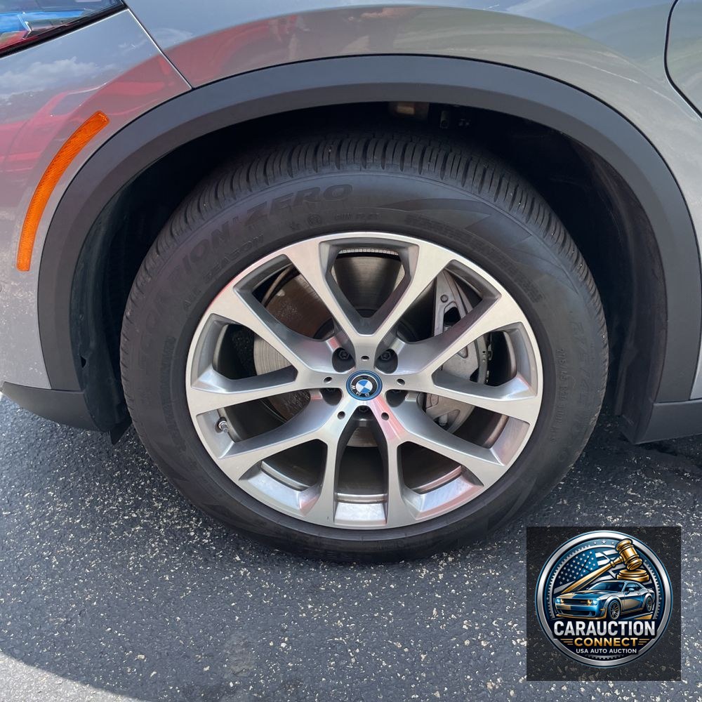 2025 BMW X5 xDrive50e