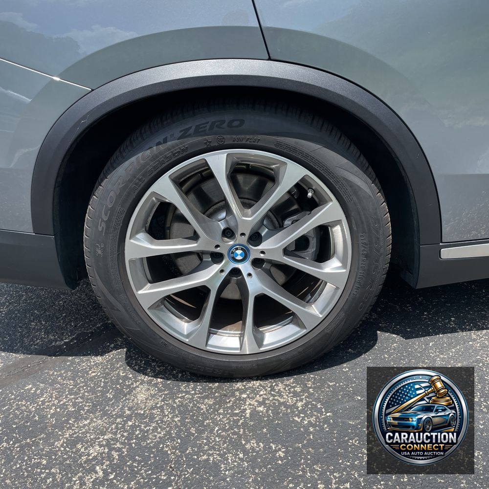 2025 BMW X5 xDrive50e