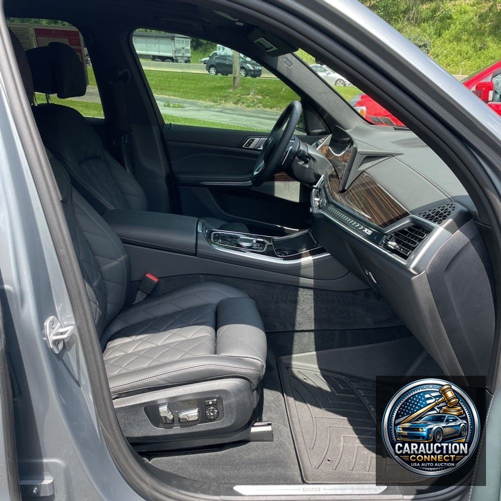 2025 BMW X5 xDrive50e