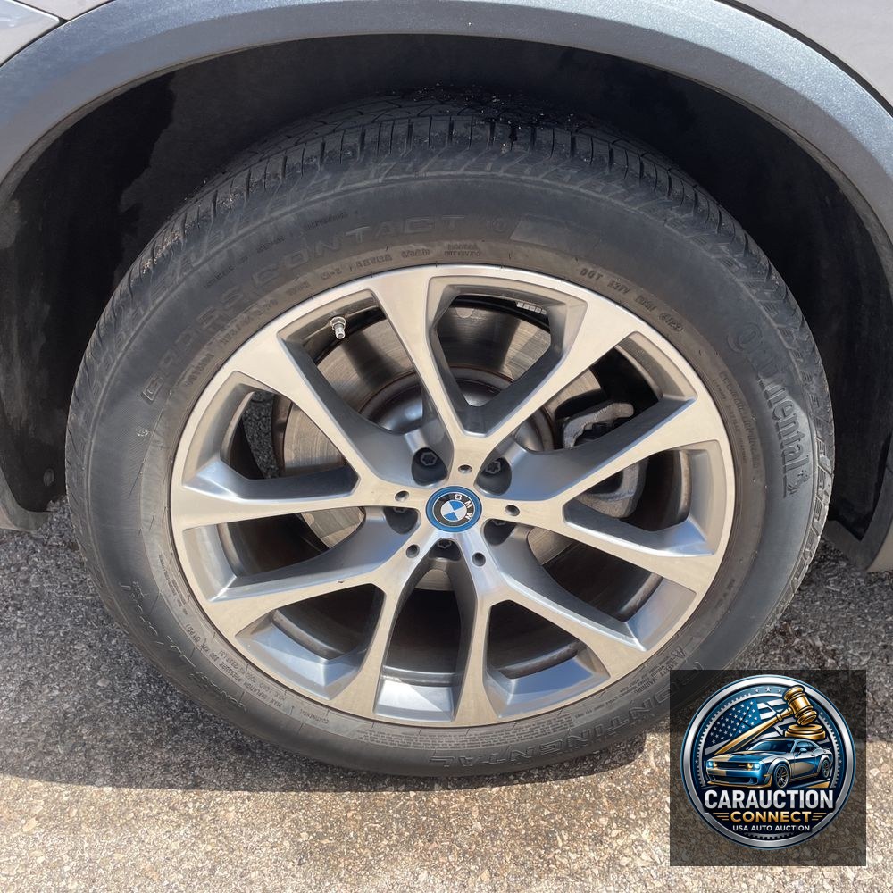 2024 BMW X5 xDrive50e