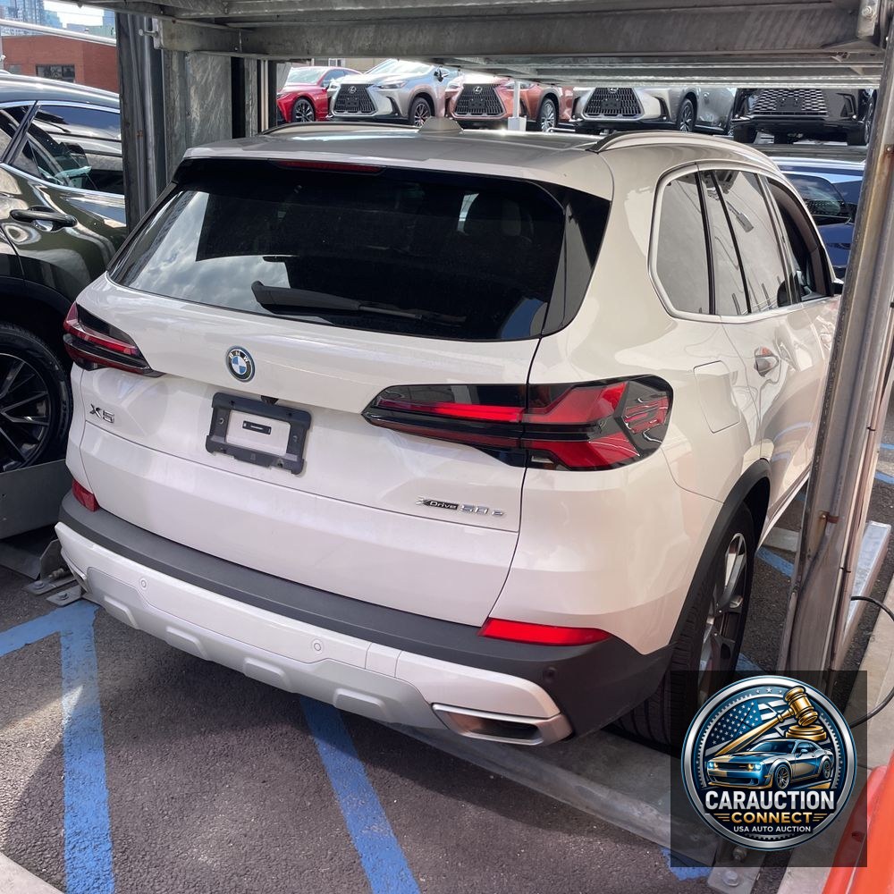 2024 BMW X5 xDrive50e