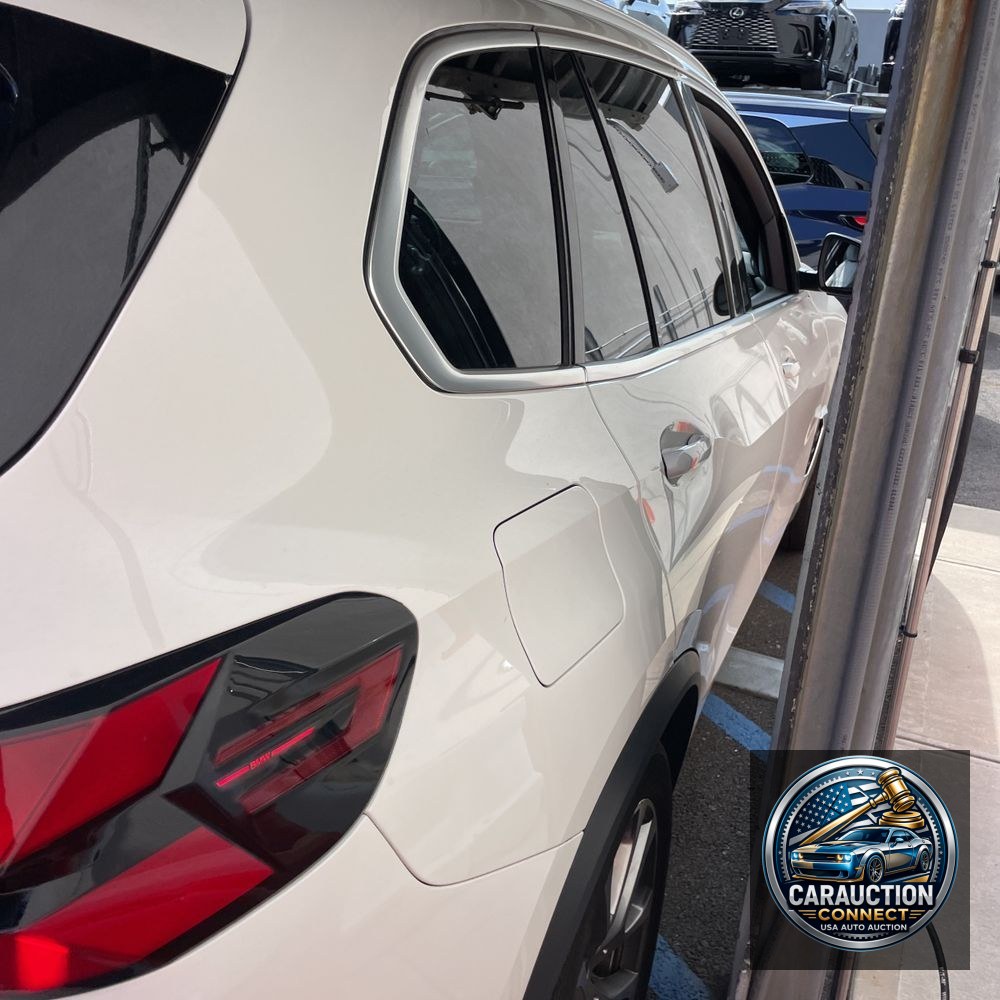 2024 BMW X5 xDrive50e