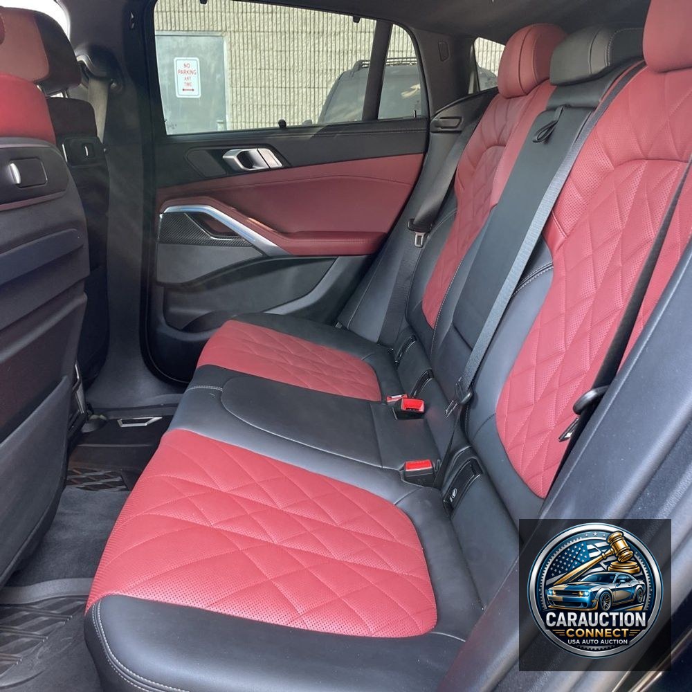 2025 BMW X6 M60i xDrive