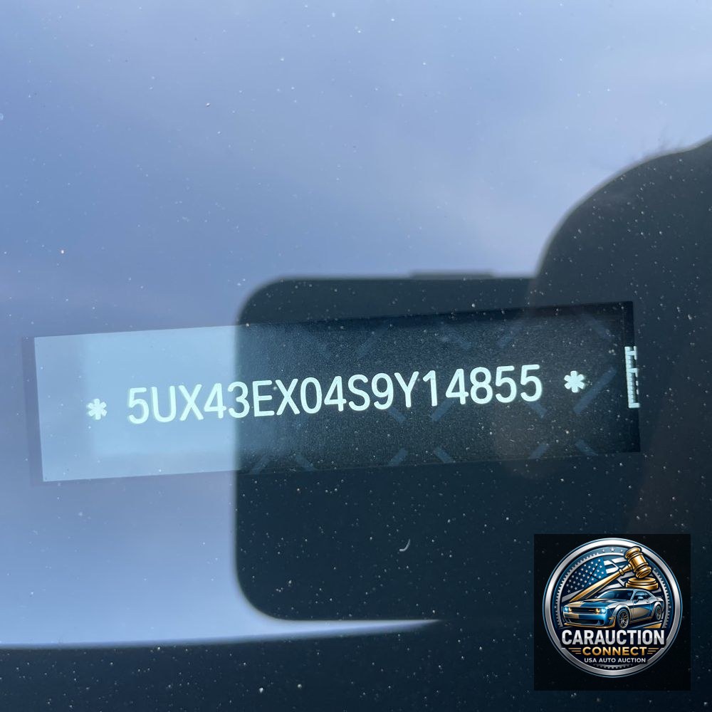 2025 BMW X6 M60i xDrive