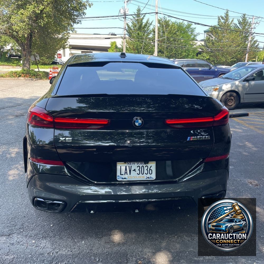 2025 BMW X6 M60i xDrive