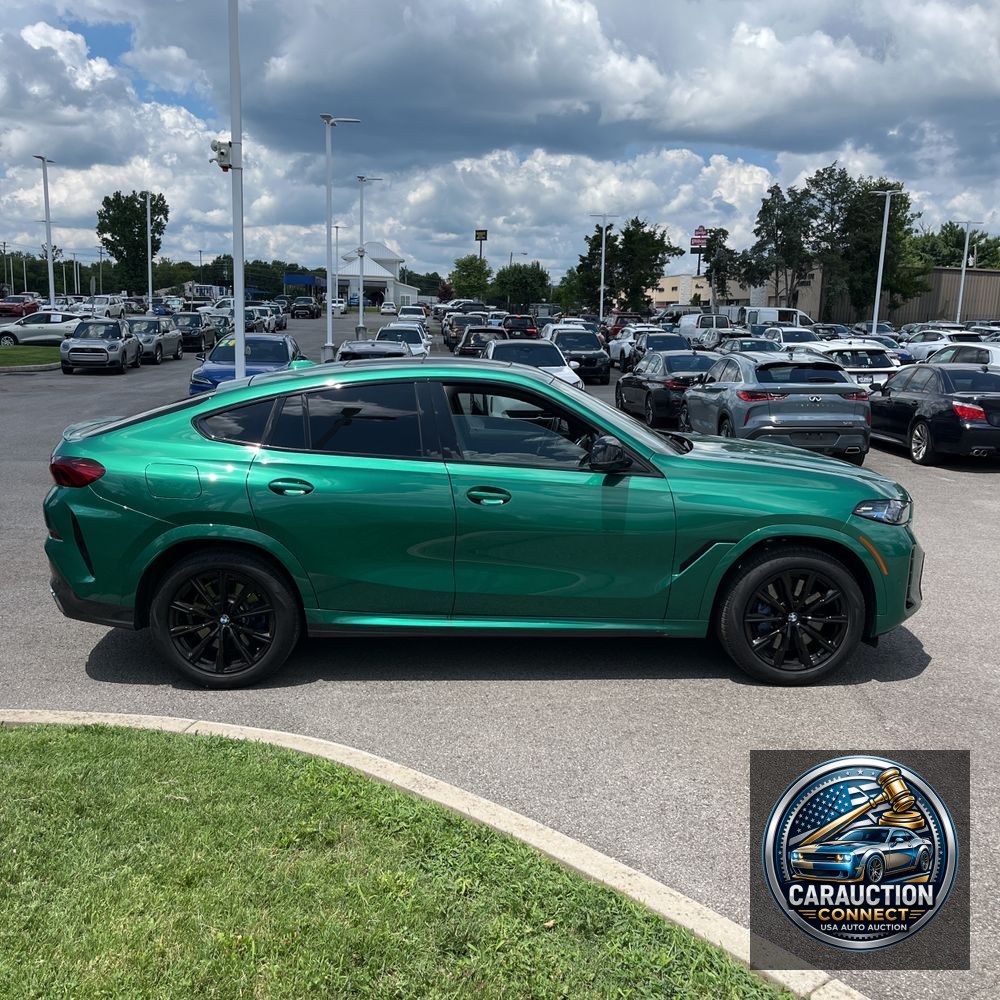 2025 BMW X6 M60i xDrive