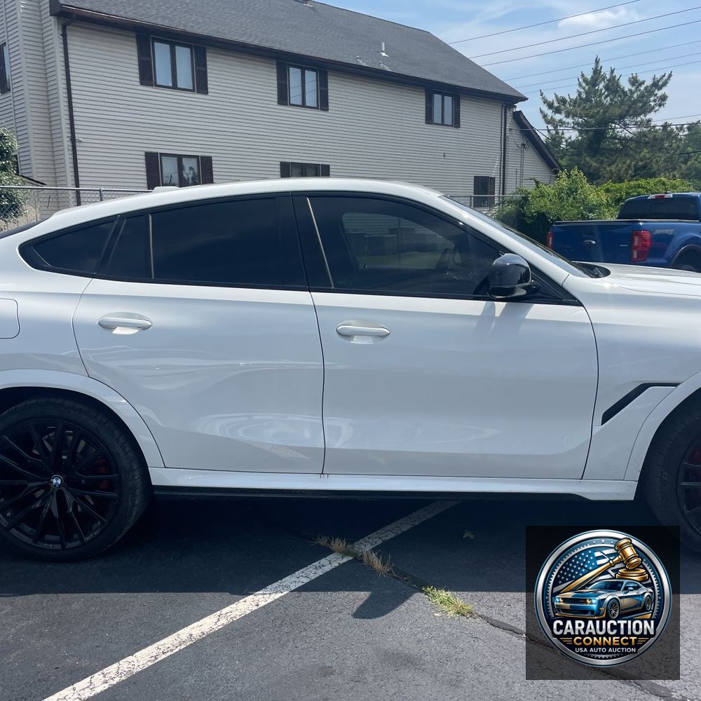 2025 BMW X6 M60i xDrive