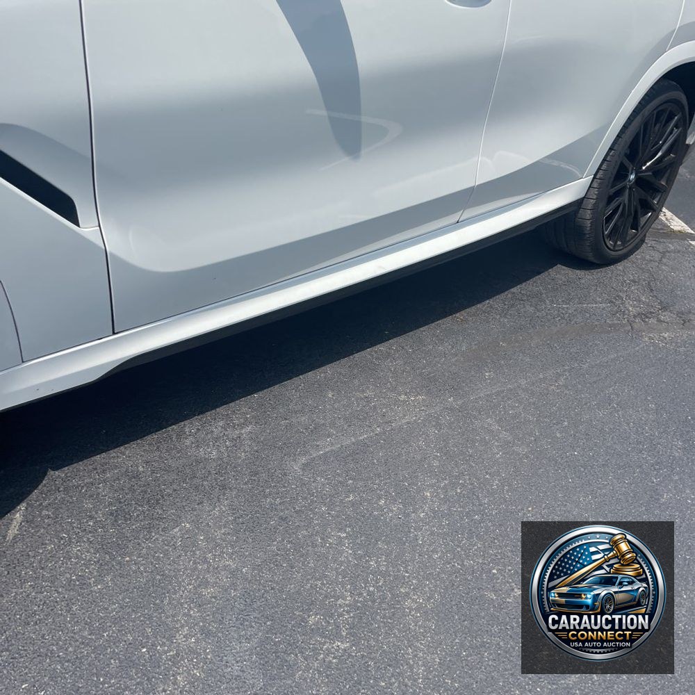 2025 BMW X6 M60i xDrive