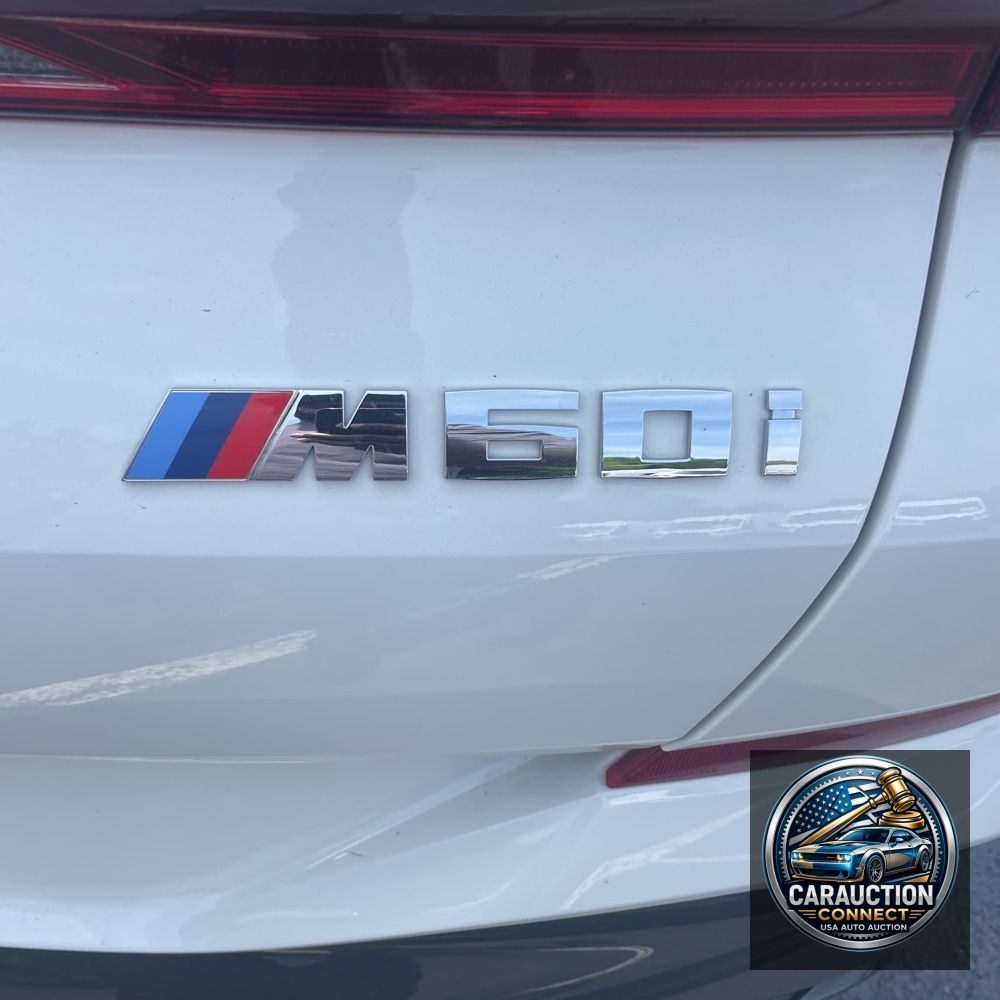 2025 BMW X6 M60i xDrive