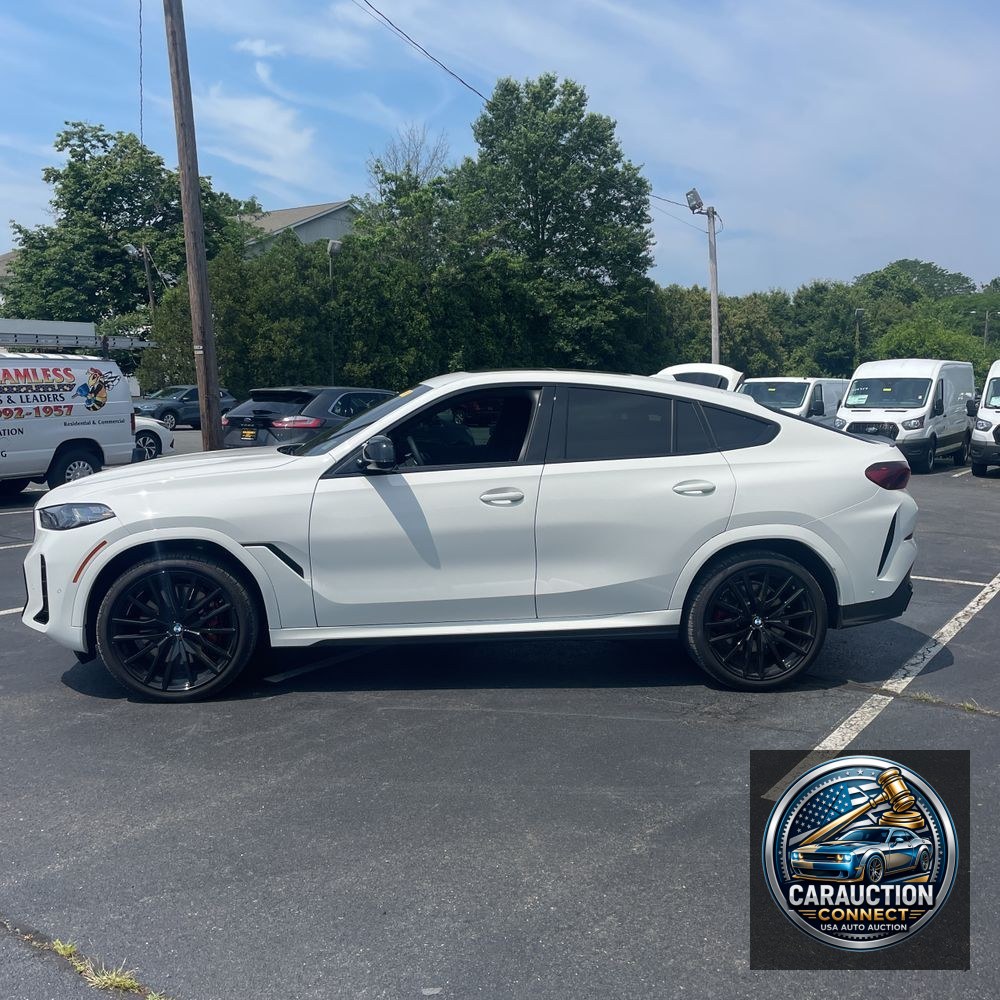 2025 BMW X6 M60i xDrive