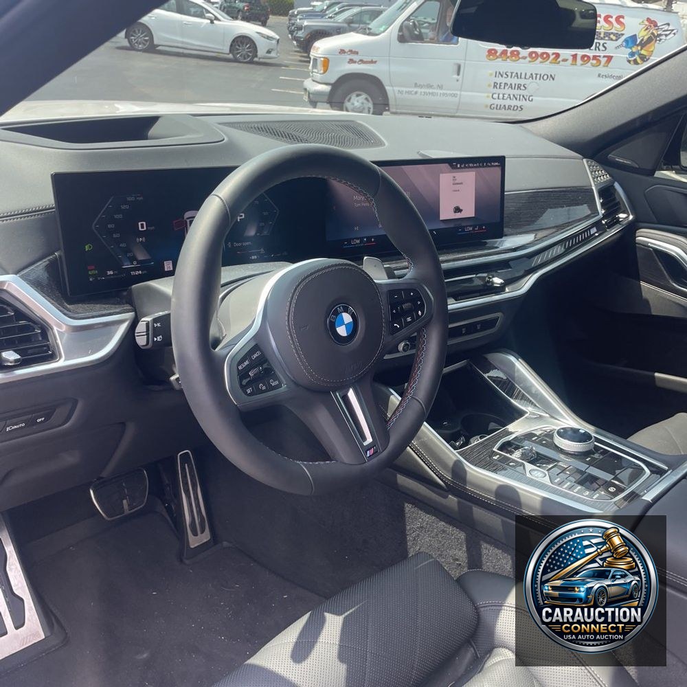 2025 BMW X6 M60i xDrive
