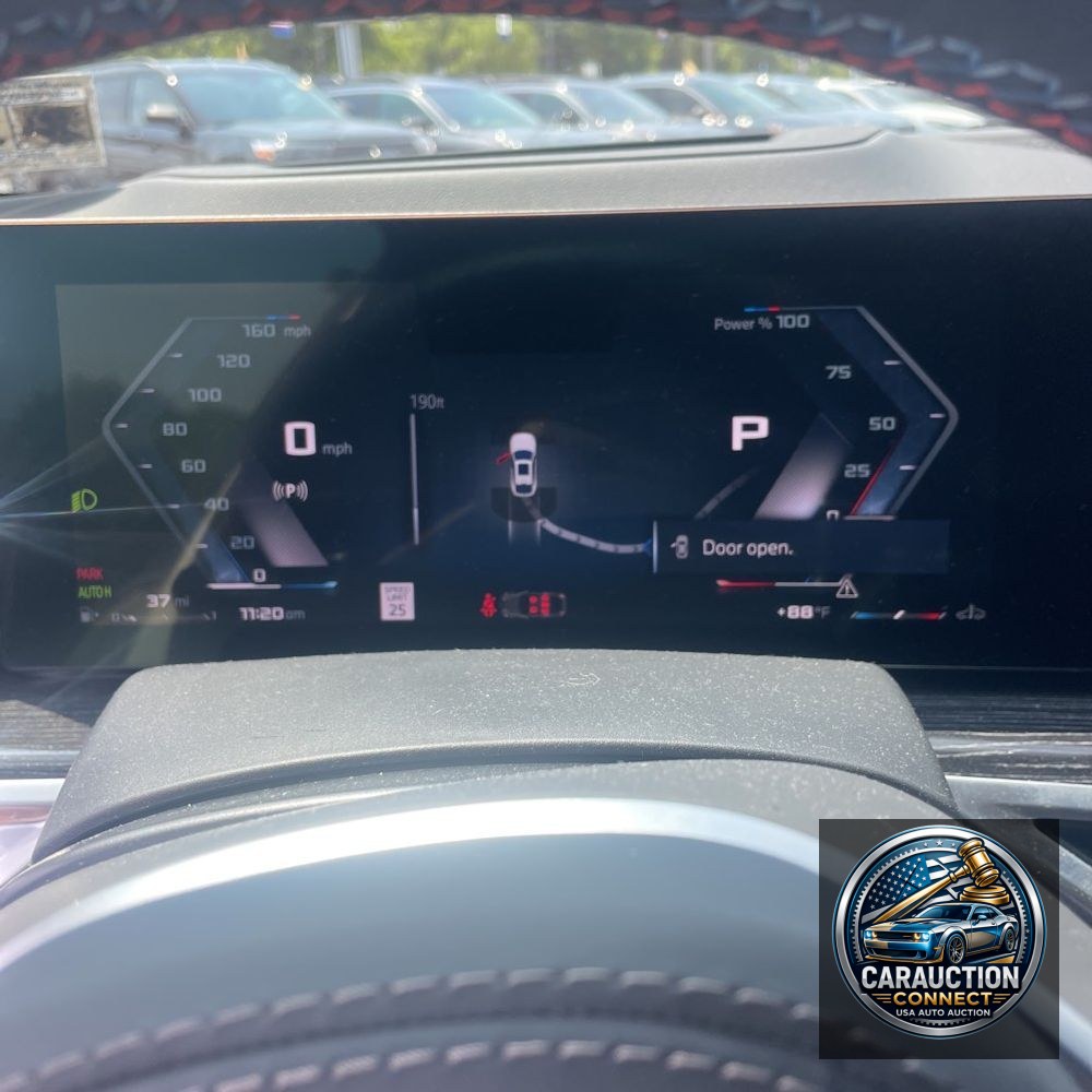 2025 BMW X6 M60i xDrive