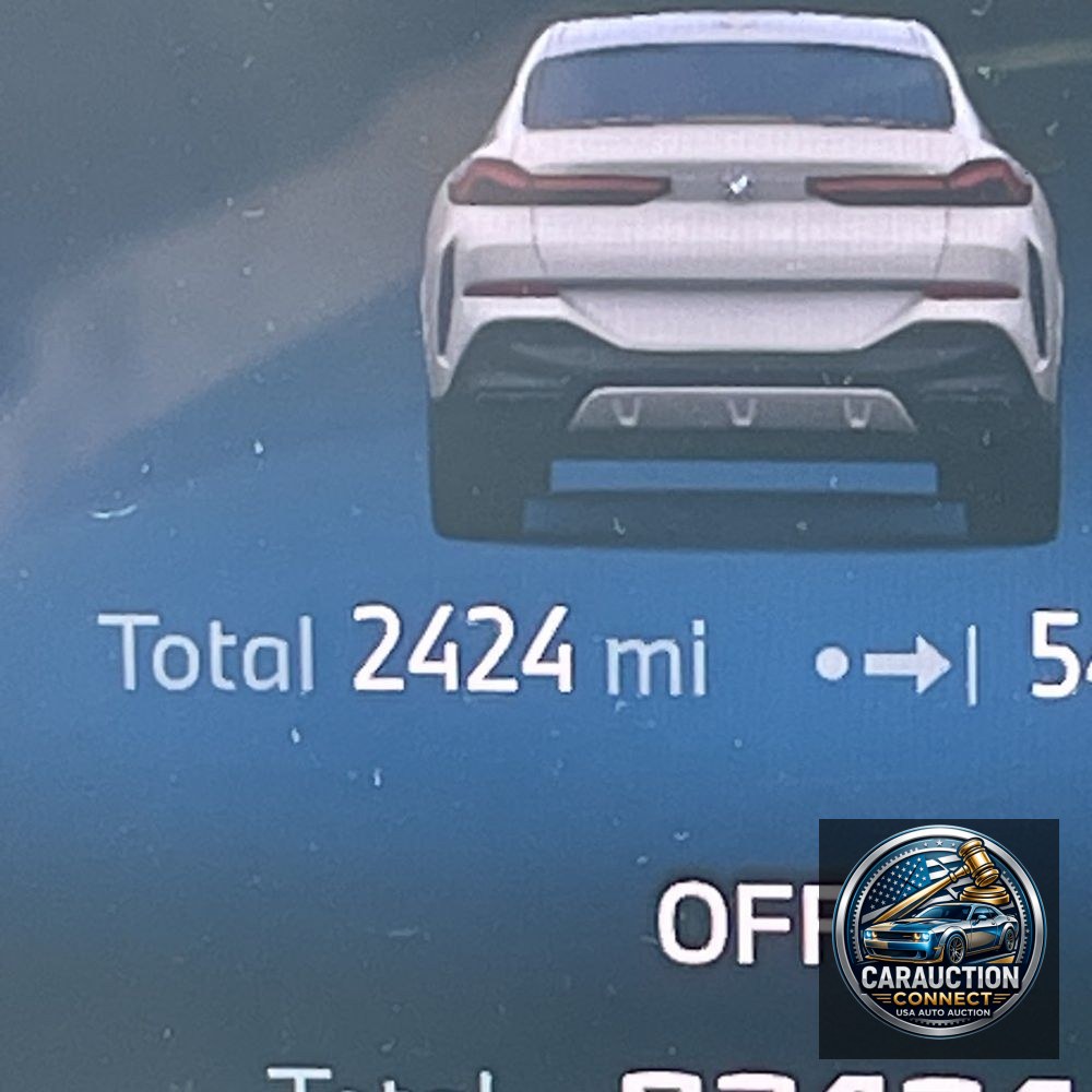 2025 BMW X6 M60i xDrive