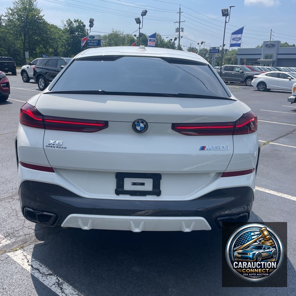 2025 BMW X6 M60i xDrive
