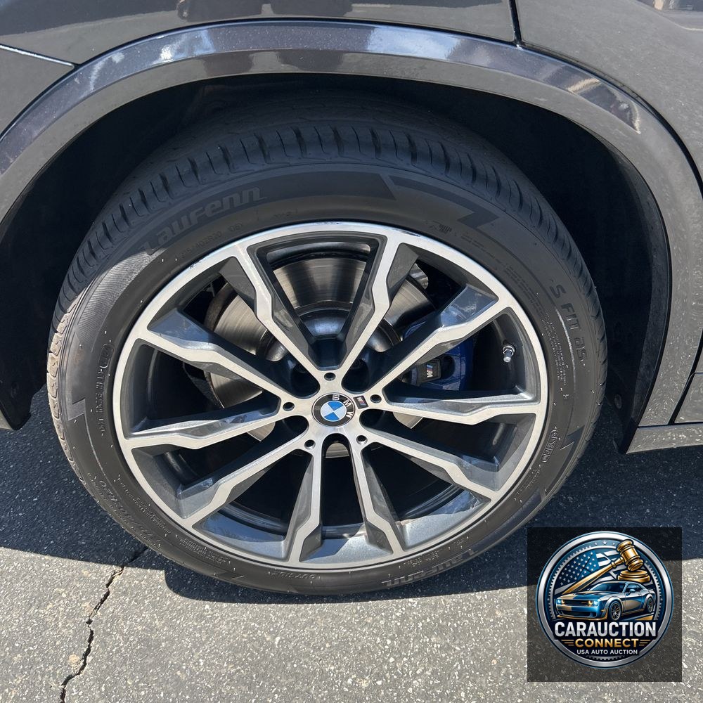 2023 BMW X3 M40i