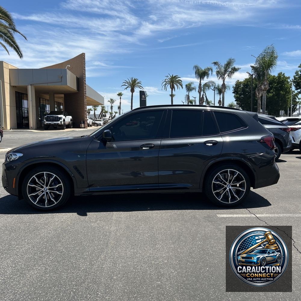 2023 BMW X3 M40i