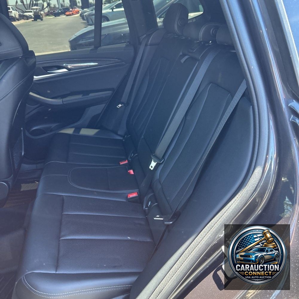 2023 BMW X3 M40i