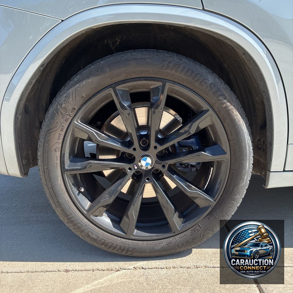 2023 BMW X3 M40i