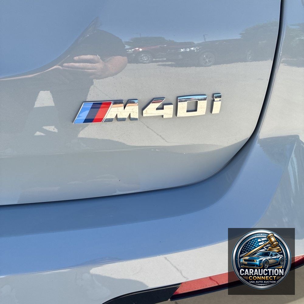 2023 BMW X3 M40i