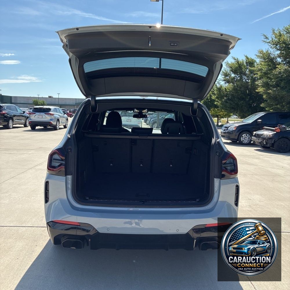 2023 BMW X3 M40i