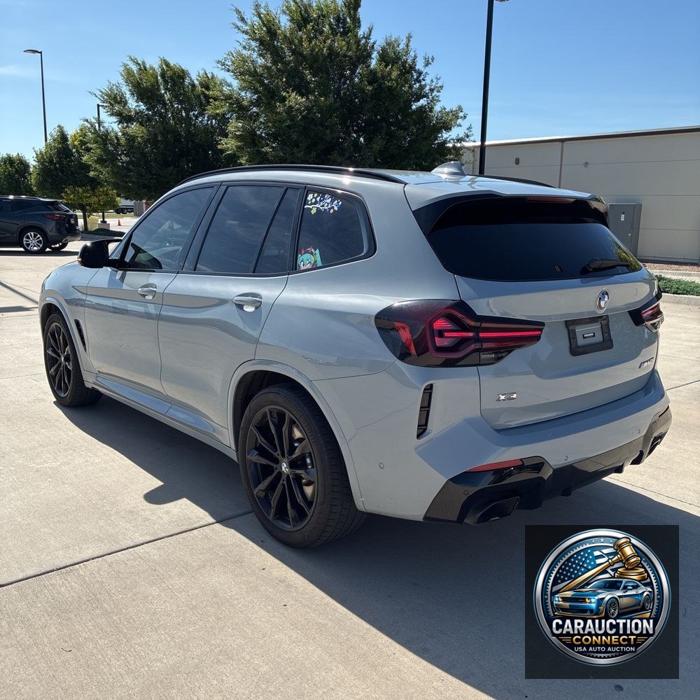 2023 BMW X3 M40i