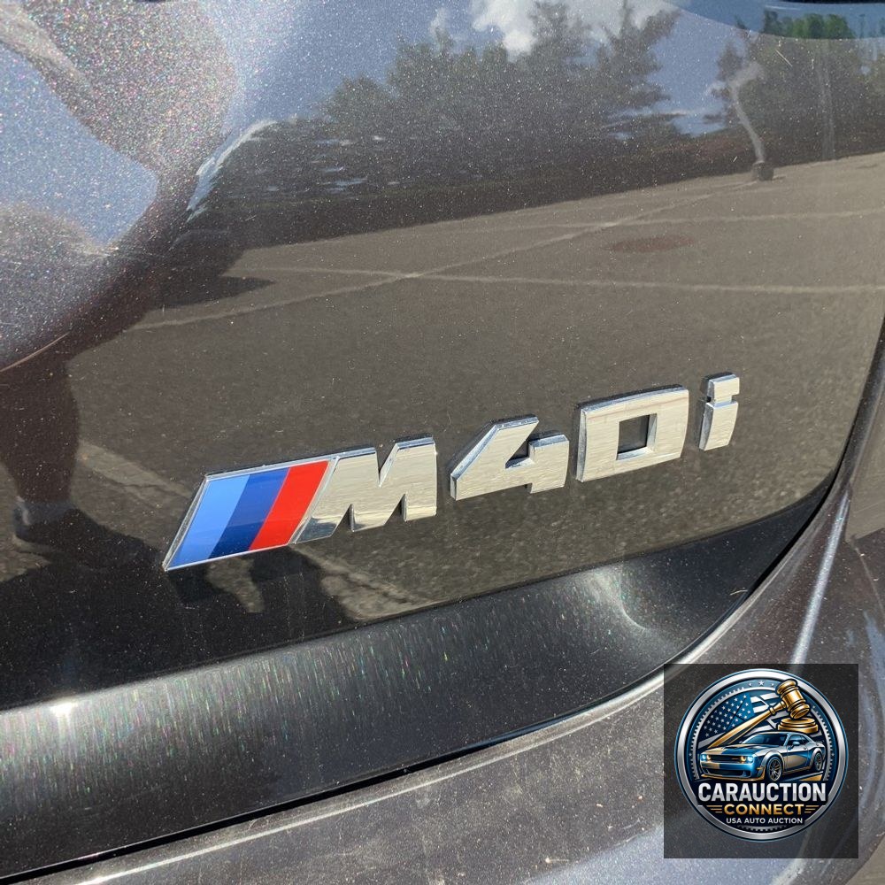 2023 BMW X3 M40i