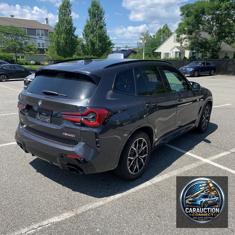 2023 BMW X3 M40i
