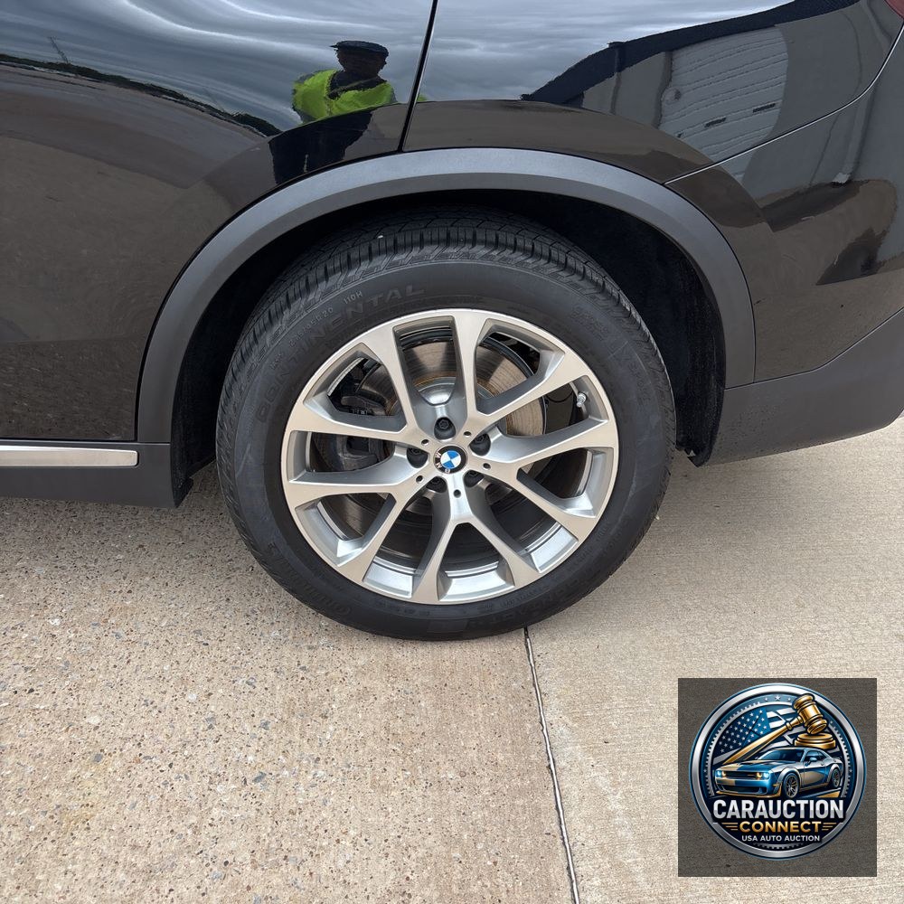 2023 BMW X5 sDrive40i
