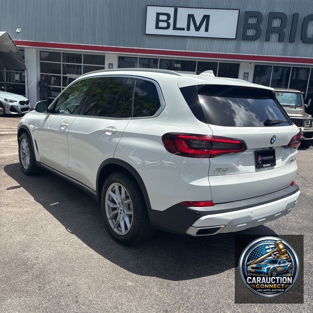 2022 BMW X5 sDrive40i