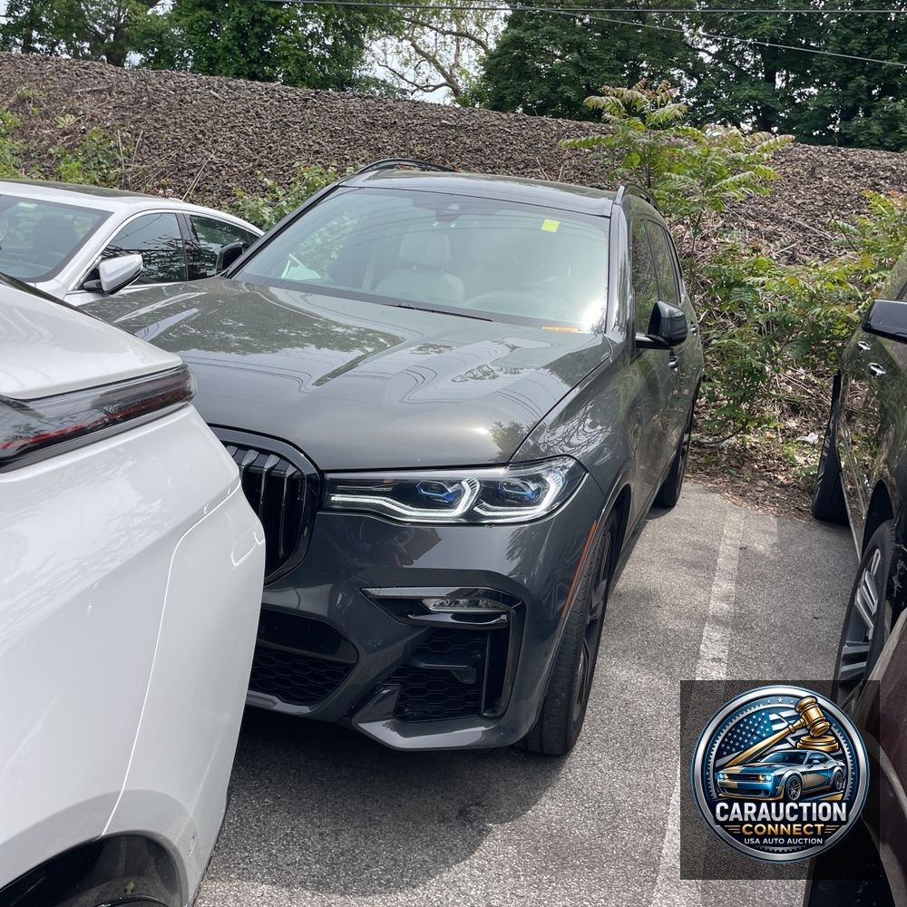 2021 BMW X7 Alpina XB7