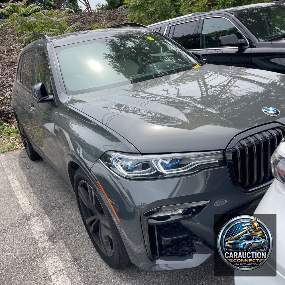 2021 BMW X7 Alpina XB7