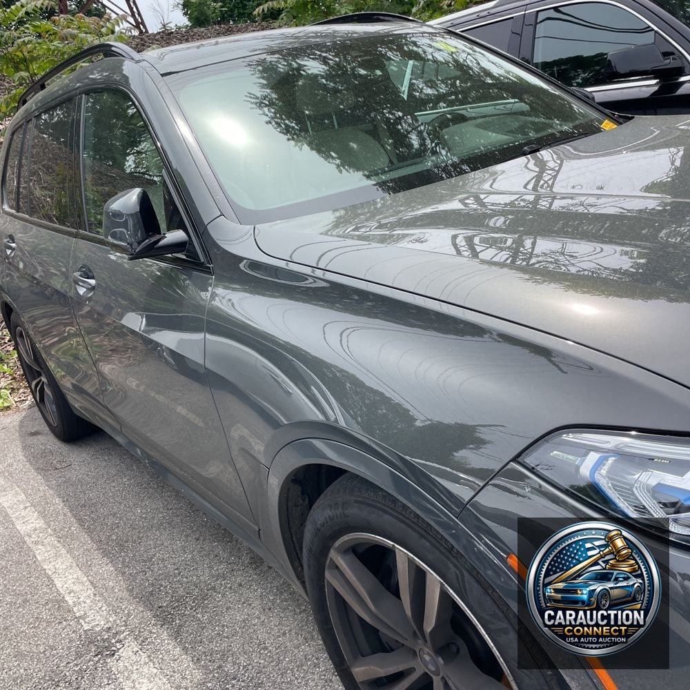 2021 BMW X7 Alpina XB7