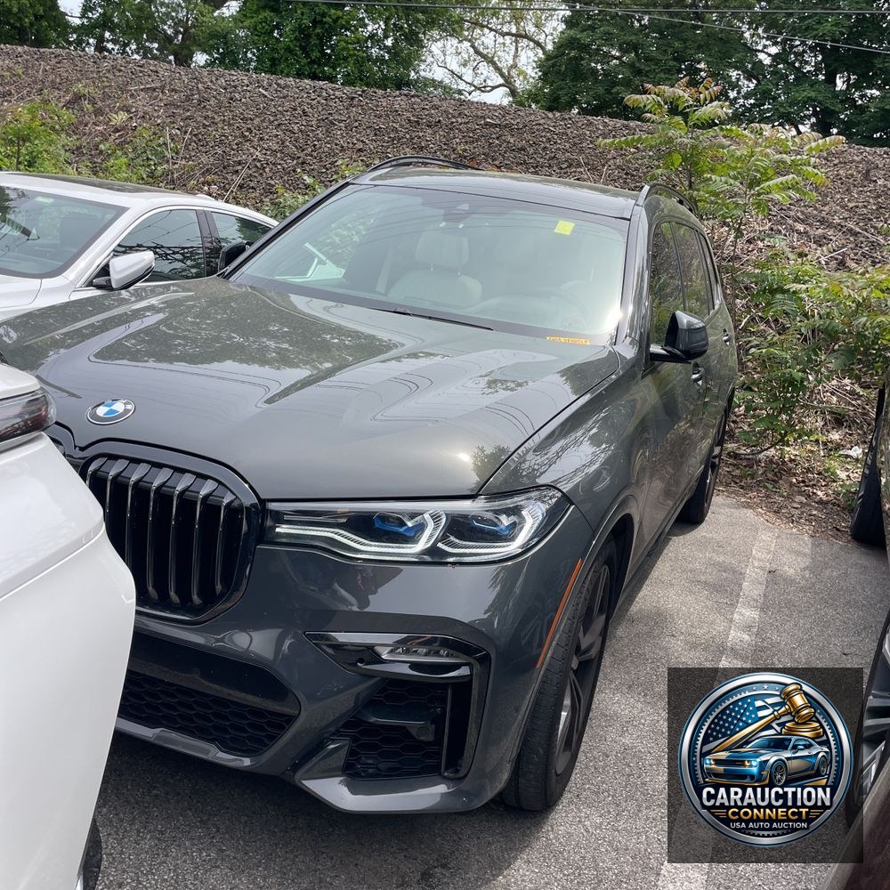 2021 BMW X7 Alpina XB7