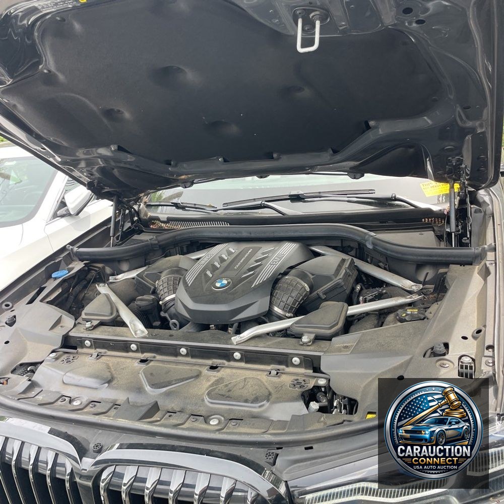 2021 BMW X7 Alpina XB7