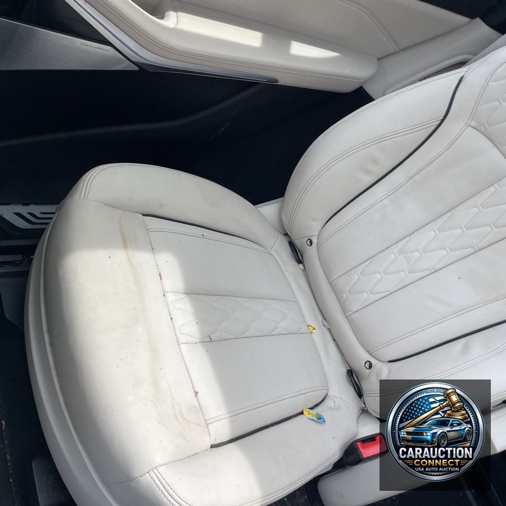 2021 BMW X7 Alpina XB7