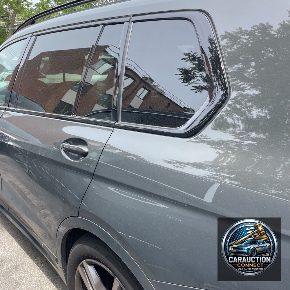 2021 BMW X7 Alpina XB7