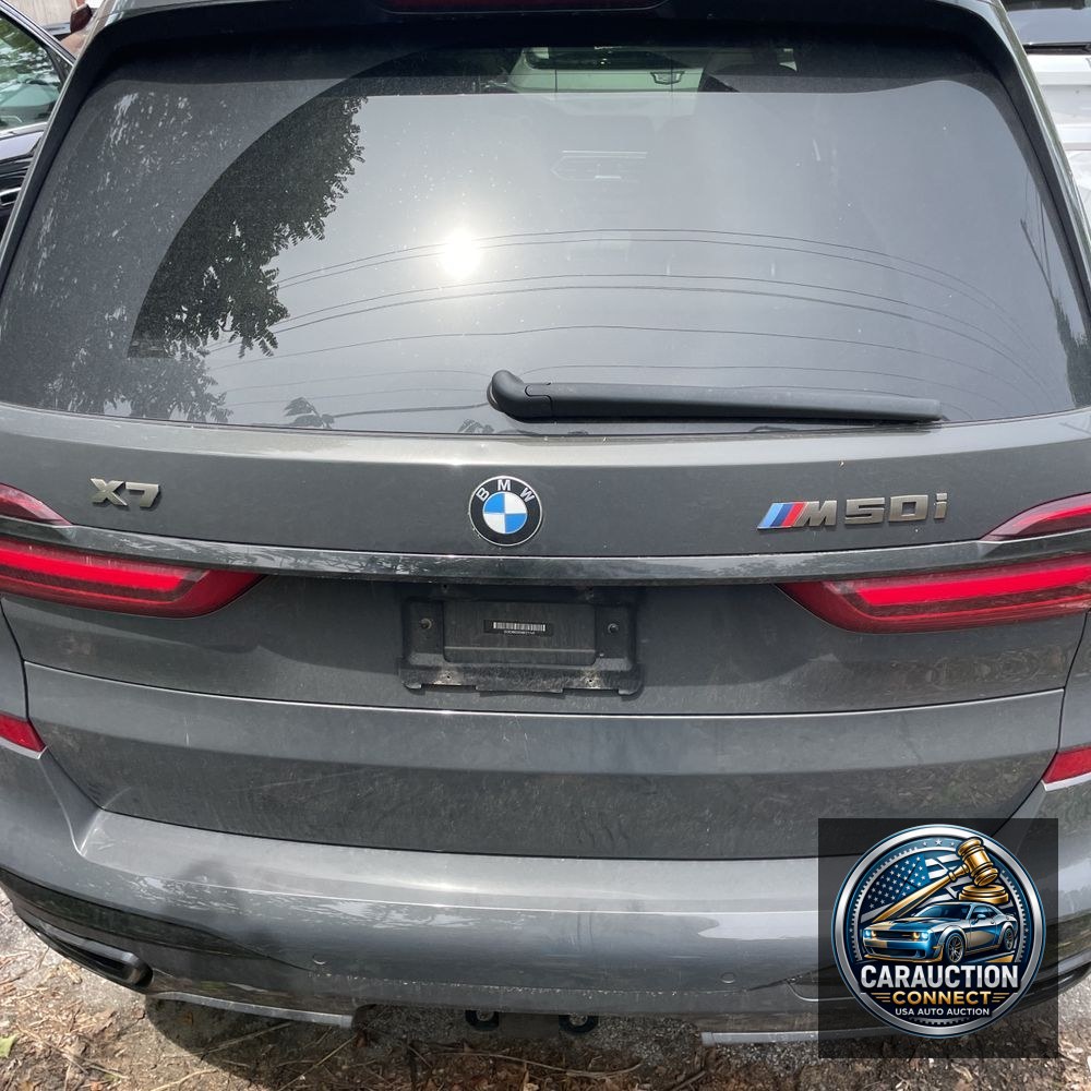 2021 BMW X7 Alpina XB7
