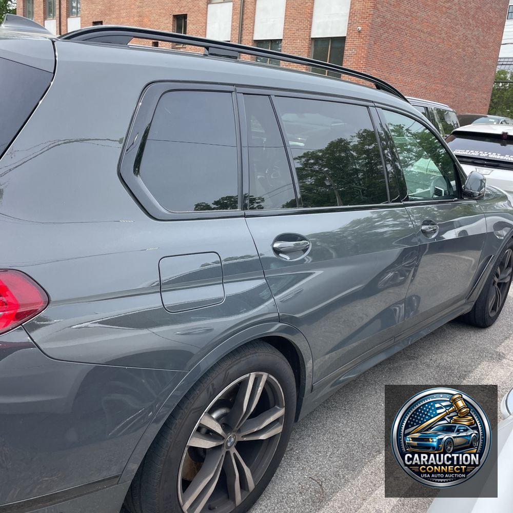 2021 BMW X7 Alpina XB7