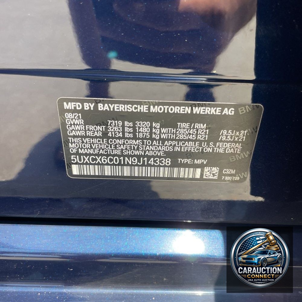 2022 BMW X7 M50i