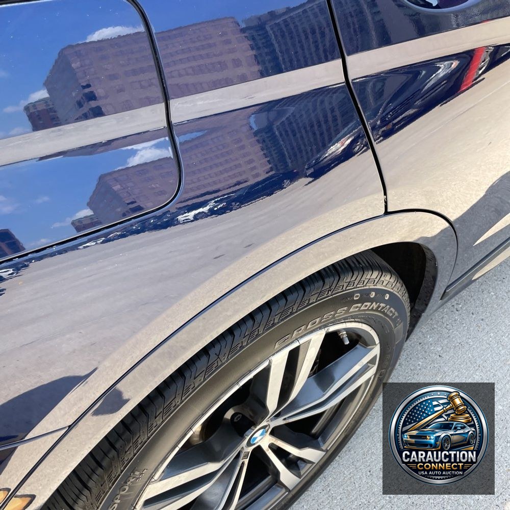 2022 BMW X7 M50i