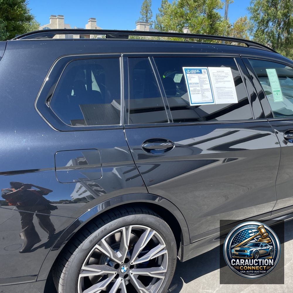 2022 BMW X7 M50i
