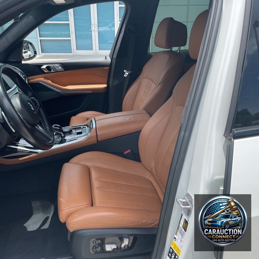 2022 BMW X7 M50i