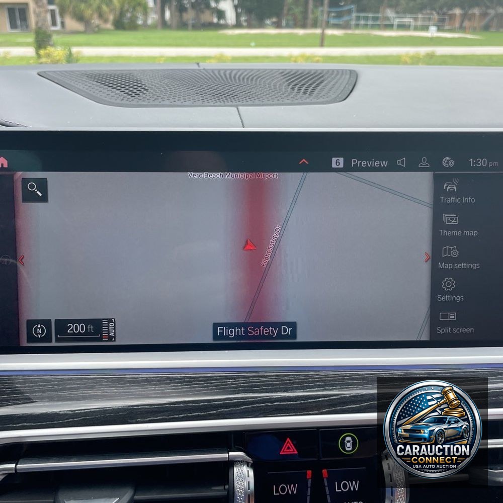 2022 BMW X7 M50i