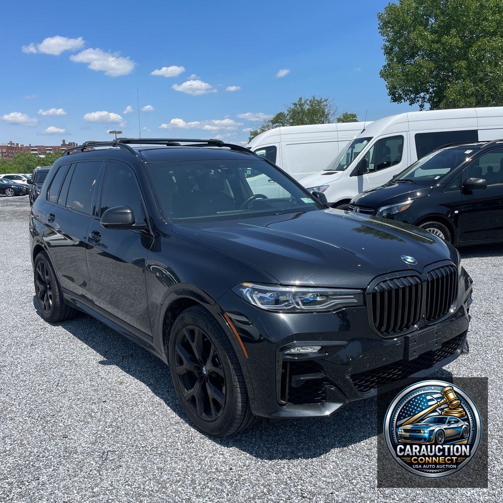 2021 BMW X7 M50i