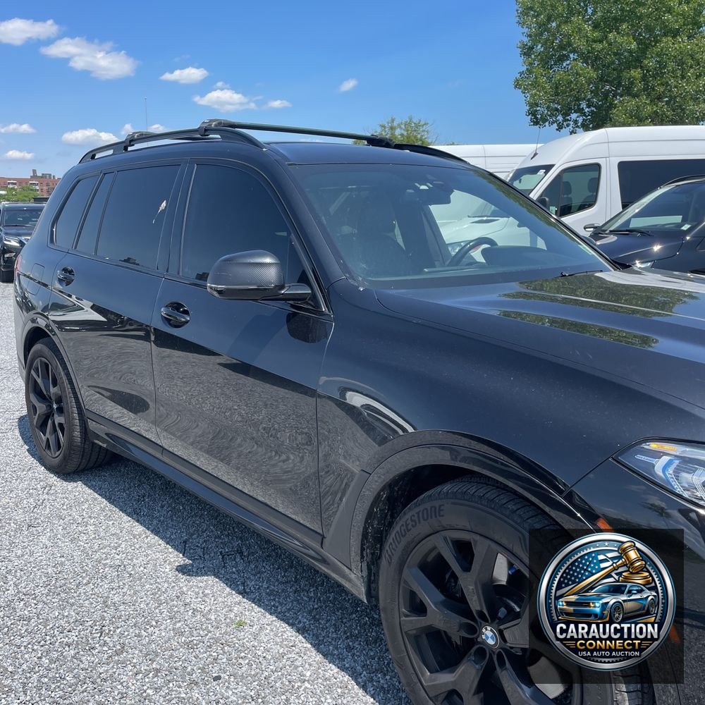 2021 BMW X7 M50i