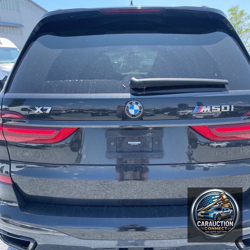 2021 BMW X7 M50i