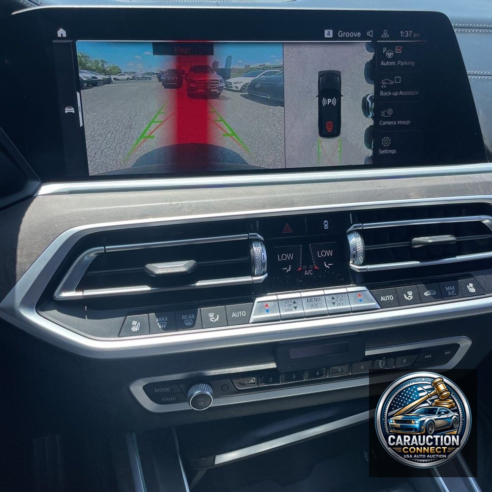 2021 BMW X7 M50i