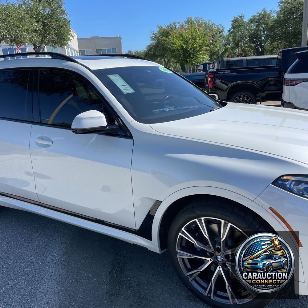 2022 BMW X7 M50i